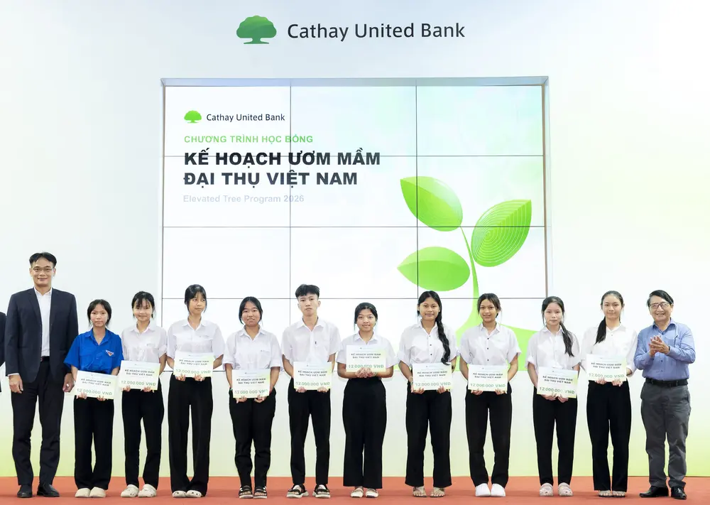 CUBHCM Trao Học Bổng Vượt Khó: Đà Nẵng, TP HCM