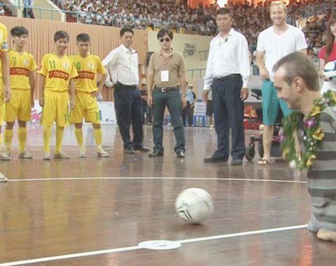 Câu chuyện truyền cảm hứng Nick Vujicic
